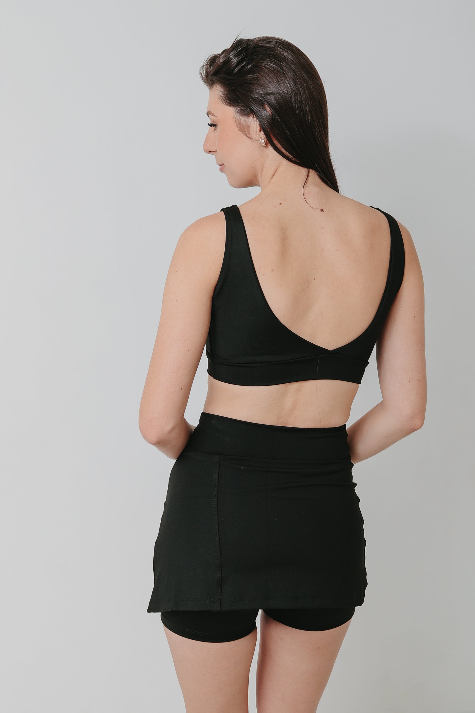 Conjunto Bella Short Saia e Top Decote V