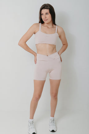 Conjunto Bella Short Cintura Cruzada e Top Regata