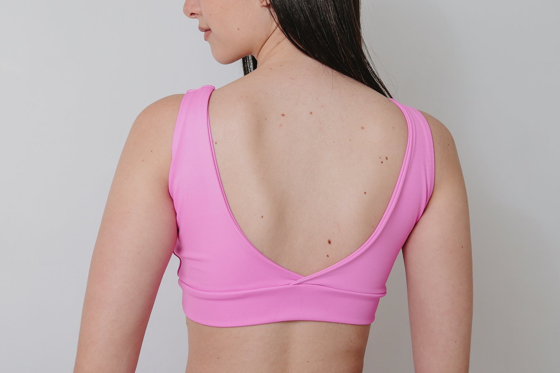 Conjunto Bella Short Saia e Top Decote V